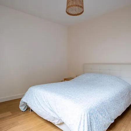 Cosy 3 Pieces Avec Balcon - Proche Institutions Europeennes Apartament *