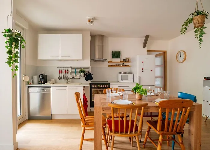 Cosy 3 Pieces Avec Balcon - Proche Institutions Europeennes *