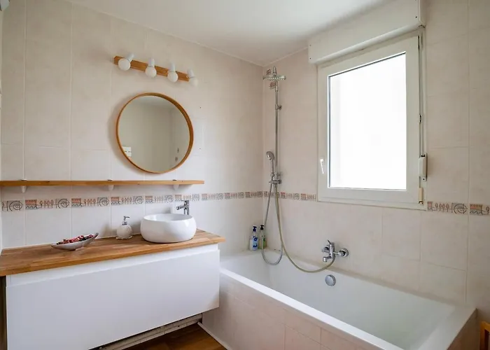 Cosy 3 Pieces Avec Balcon - Proche Institutions Europeennes